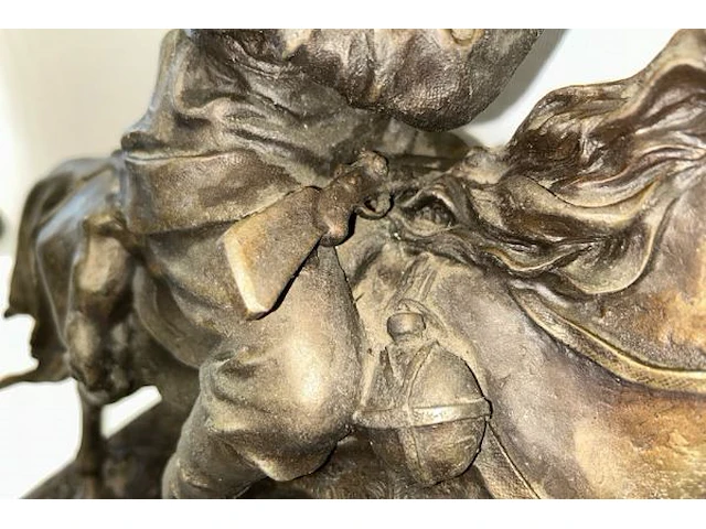 Bronzen beeld - afbeelding 8 van  11
