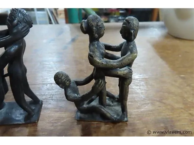 Bronzen erotische beeldjes +-10 cm - afbeelding 4 van  4