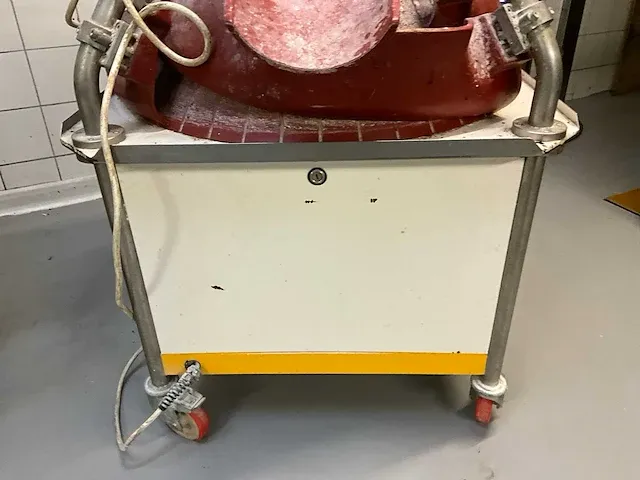 Brood opbolmachine gostol sabotin 1-1ab - afbeelding 3 van  6