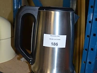 Brooddoos heilo, rijstkoker panasonic, radio meier m-110bt, waterkoker silvercrest - afbeelding 4 van  7