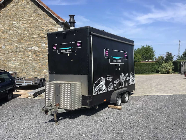 Broos - foodtruck - afbeelding 1 van  31