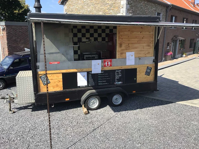 Broos - foodtruck - afbeelding 26 van  31