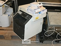 Brother all-in-one kleurenlaserprinter - afbeelding 1 van  6