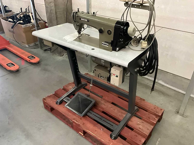 Brother db2-b715-503 stikmachine - afbeelding 3 van  8