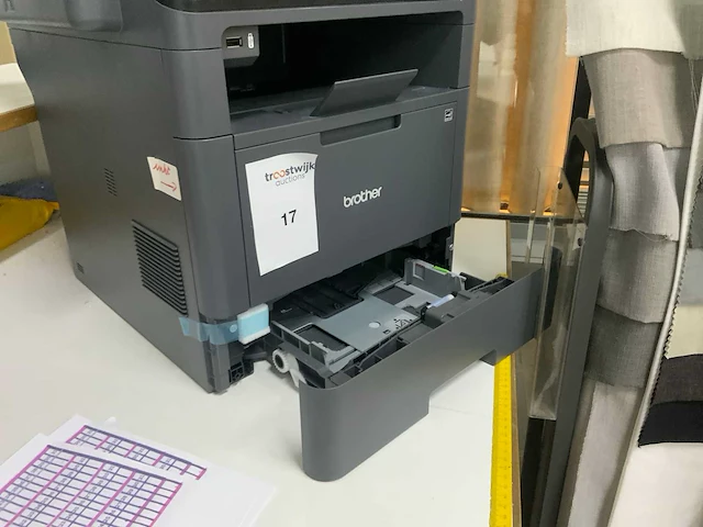 Brother dcp-l 5500- dn printer & scanner - afbeelding 3 van  4