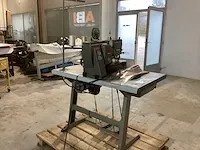 Brother lh4-b814 knoopgatmachine - afbeelding 6 van  10