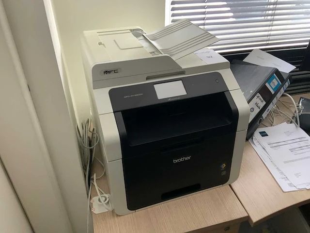 Brother mfc-9140con printer - afbeelding 2 van  4