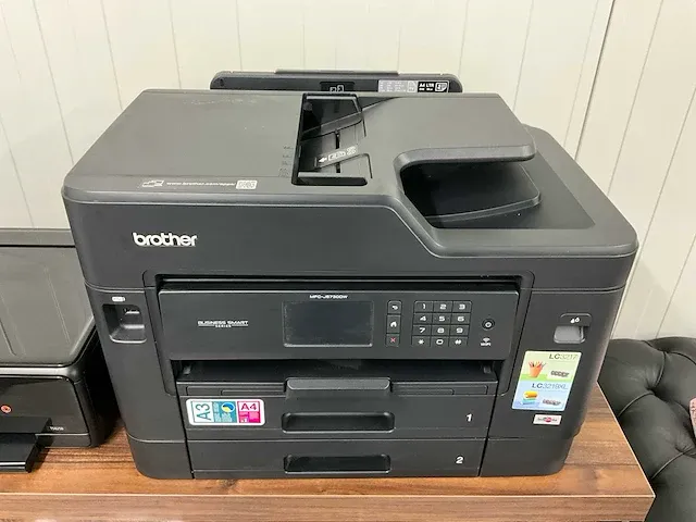 Brother mfc-j5730dw printer & scanner - afbeelding 2 van  5