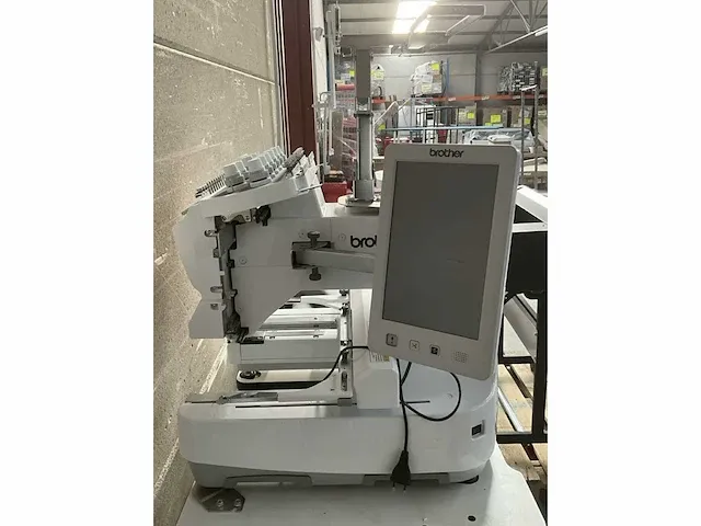 Brother pr1055x borduurmachine - afbeelding 4 van  11
