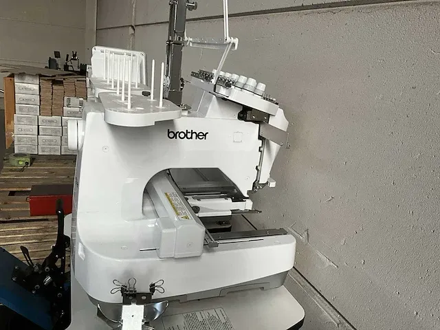 Brother pr1055x borduurmachine - afbeelding 5 van  11