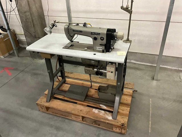 Brother stikmachine - afbeelding 2 van  6