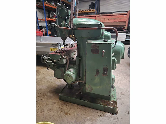 Brown & sharpe metaal freesmachine - afbeelding 1 van  9