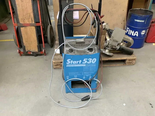 Brown start 530 batterijlader / starter - afbeelding 1 van  4