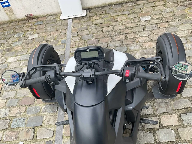 Brp can-am - 2021 - afbeelding 6 van  23