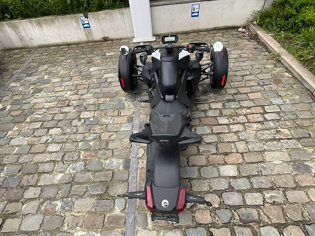 Brp can-am - 2021 - afbeelding 22 van  23