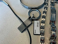 Bruce diverse sieraden (130x) - afbeelding 18 van  23