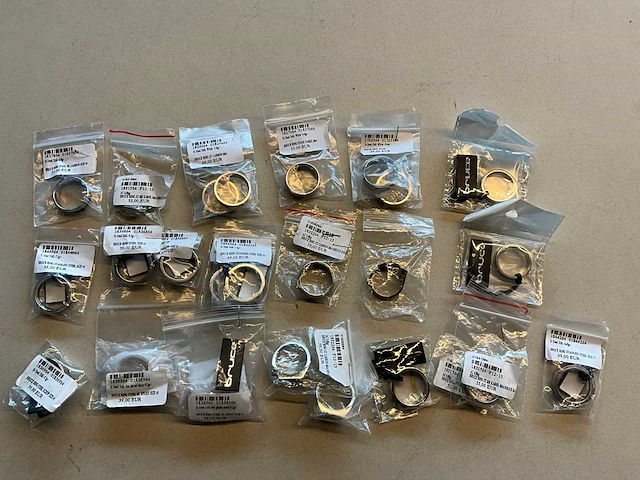 Bruce ring (25x) - afbeelding 1 van  10