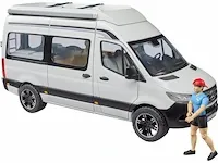 Bruder mercedes benz sprinter camper met chauffeur modelvoertuig - afbeelding 3 van  6