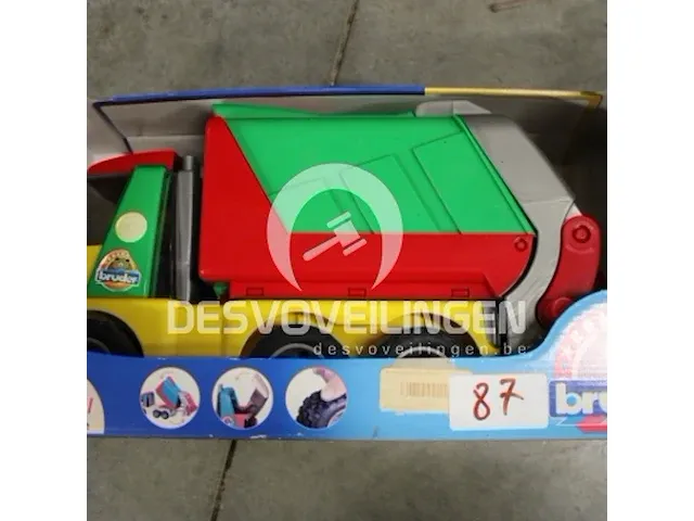 Bruder roadmax vuilniswagen ku20002 - afbeelding 1 van  1