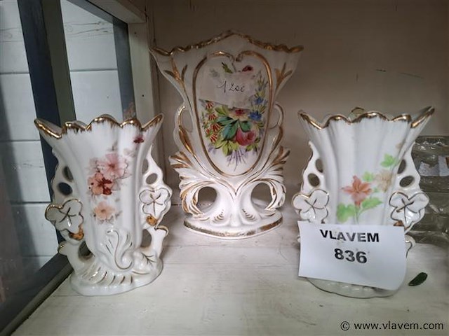 Bruidsvaasjes - afbeelding 1 van  1