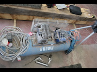 Bruine compressor - afbeelding 6 van  14