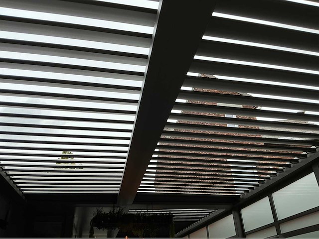 Brustor terrasoverkapping - afbeelding 12 van  15