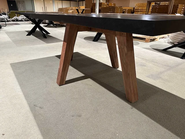 Bruuts - eettafel - afbeelding 5 van  6