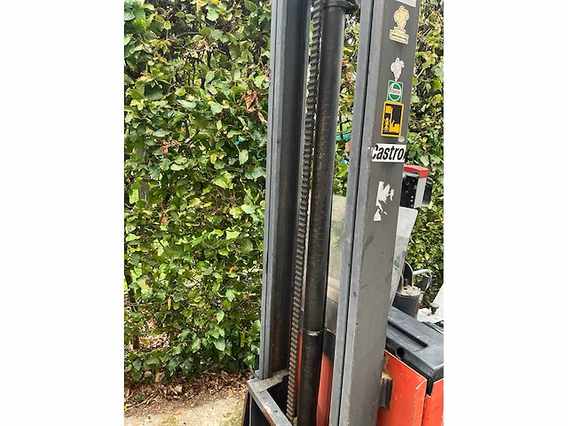 Bt elektrische meeloopstapelaar - afbeelding 7 van  13