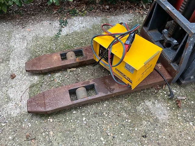 Bt elektrische meeloopstapelaar - afbeelding 8 van  13