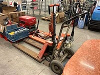 Bt hand hydraulische palletwagen - afbeelding 1 van  6
