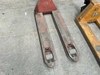 Bt hand hydraulische palletwagen - afbeelding 2 van  6