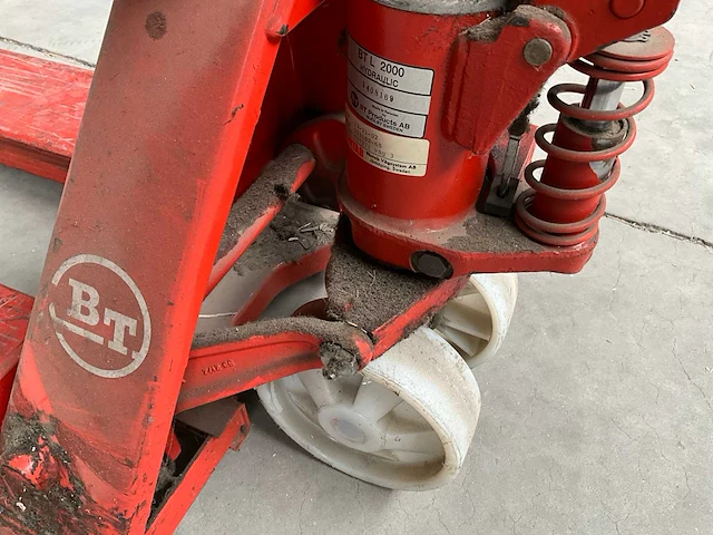 Bt l2000 hand hydraulische weegpalletwagen - afbeelding 4 van  8