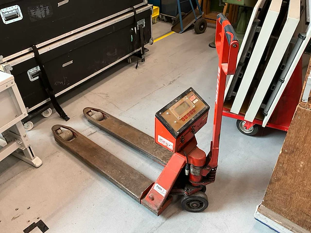 Bt lifter l2000 transpallet met weegschaal - afbeelding 1 van  8