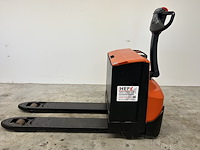 Bt lwe 180 palletwagen - afbeelding 2 van  7