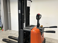 Bt spe 160l stapelaar - bj 2003 - afbeelding 2 van  8