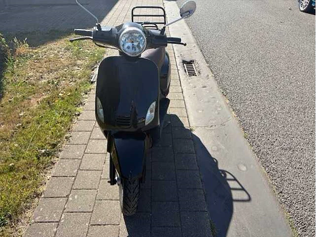 Btc riva scooter - afbeelding 3 van  8