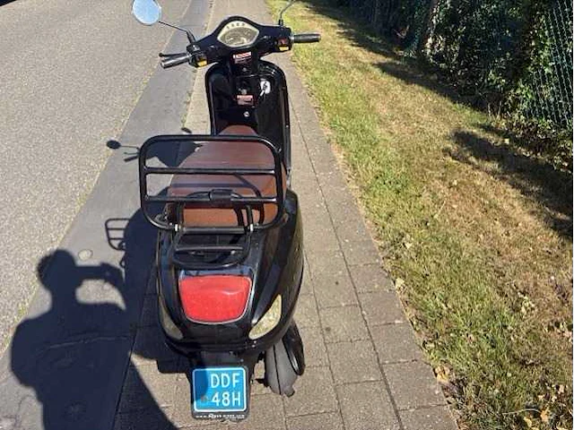Btc riva scooter - afbeelding 7 van  8