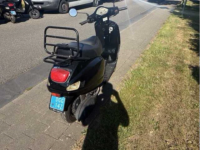 Btc riva scooter - afbeelding 4 van  5
