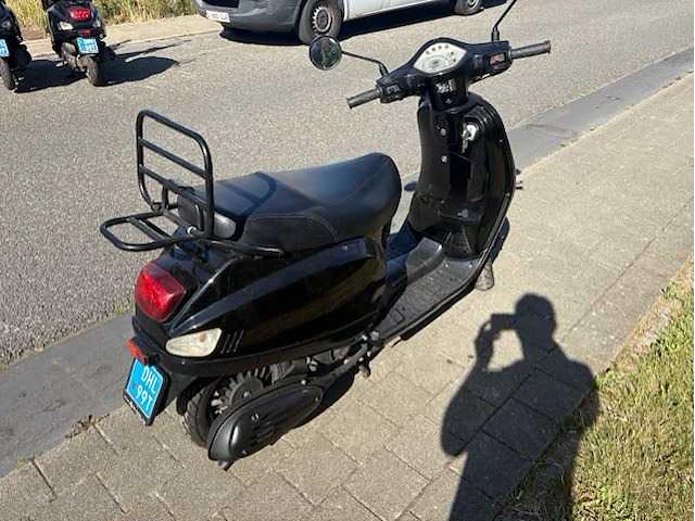 Btc riva scooter - afbeelding 5 van  6