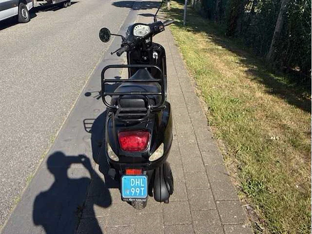 Btc riva scooter - afbeelding 6 van  6
