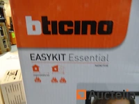 Bticino 7'' indoor video deurbel monitor scherm 333253 - afbeelding 3 van  4