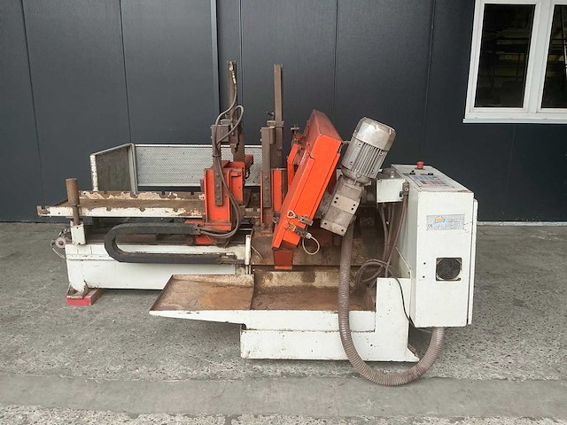 Btm 4632 aut metalen horizontale bandzaagmachine - afbeelding 3 van  10