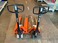 Bt/toyota hand hydraulische palletwagen (2x) - afbeelding 3 van  6