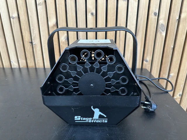 Bubble machine stage effects - afbeelding 1 van  2