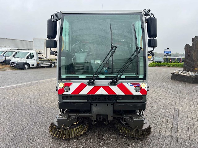 Bucher - 2016 - citycat 5006 - straatveegmachine - afbeelding 20 van  24