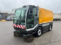 Bucher - 2016 - citycat 5006 - straatveegmachine - afbeelding 21 van  24