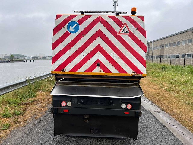 Bucher - 2016 - citycat 5006 - straatveegmachine - afbeelding 3 van  24