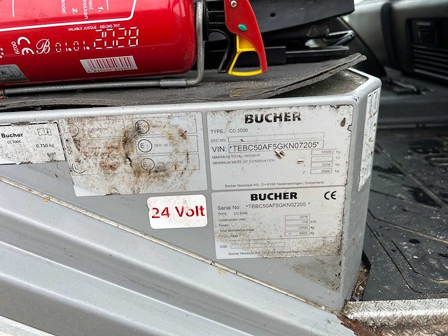 Bucher - 2016 - citycat 5006 - straatveegmachine - afbeelding 8 van  24