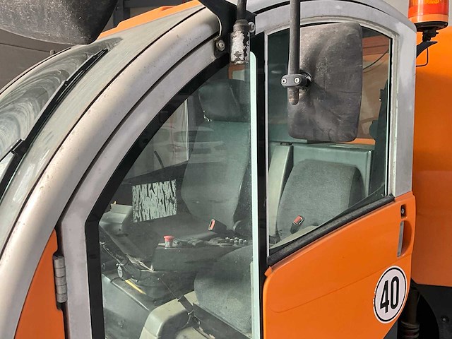 Bucher citycat 2020 veegmachine - zugg sneeuwploeg - afbeelding 7 van  43