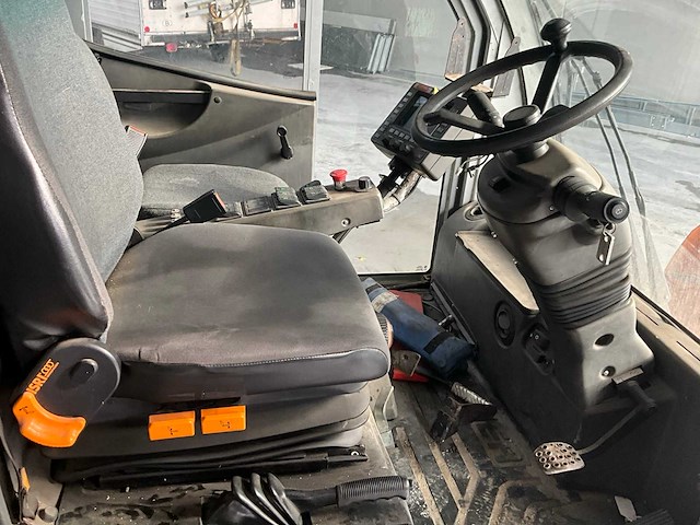 Bucher citycat 2020 veegmachine - zugg sneeuwploeg - afbeelding 24 van  43